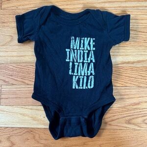 Grunt Style MILK Graphic Bodysuit Onesie 12 Months Black Baby Short Sleeve